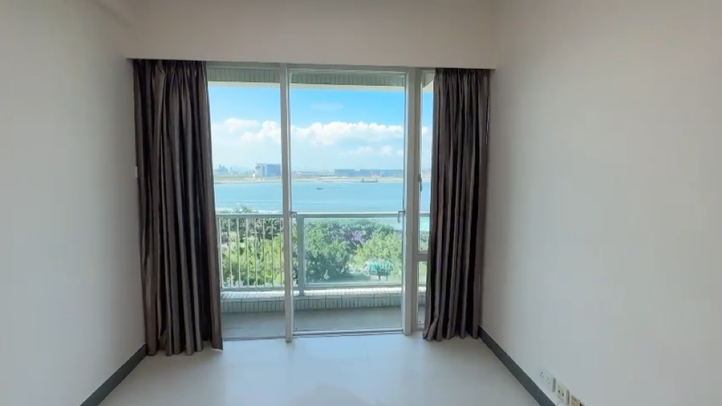 兩房遠眺無敵海景 交通便利掌握自己時間