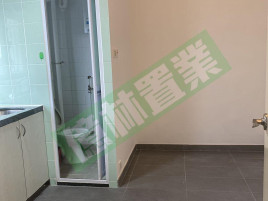 大型商場,中心旺地,巴士總站,旺中帶靜,交通便利,清雅裝修,開揚清爽