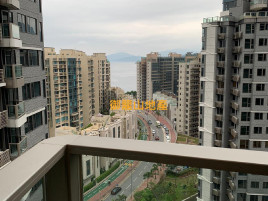 **罕有優質海景兩房梗廚, 全屋翻新, 即租即住.**