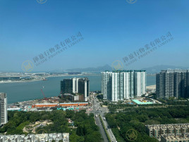 荀價開揚海景靚裝三房兩廁+儲物室 中層約睇