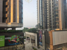 開揚靚裝開放式 近地鐵站有匙 大廈已維修
