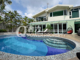 泳池獨立大屋， 實用靚則，市場罕有， Detached Pool House, Big Garden