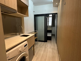 靚裝一房間隔，住宅區，交通方便。